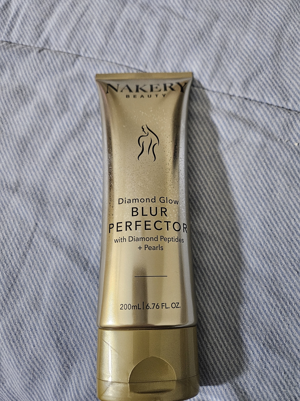 Nakery Beauty Diamond Glow Blur Perfector